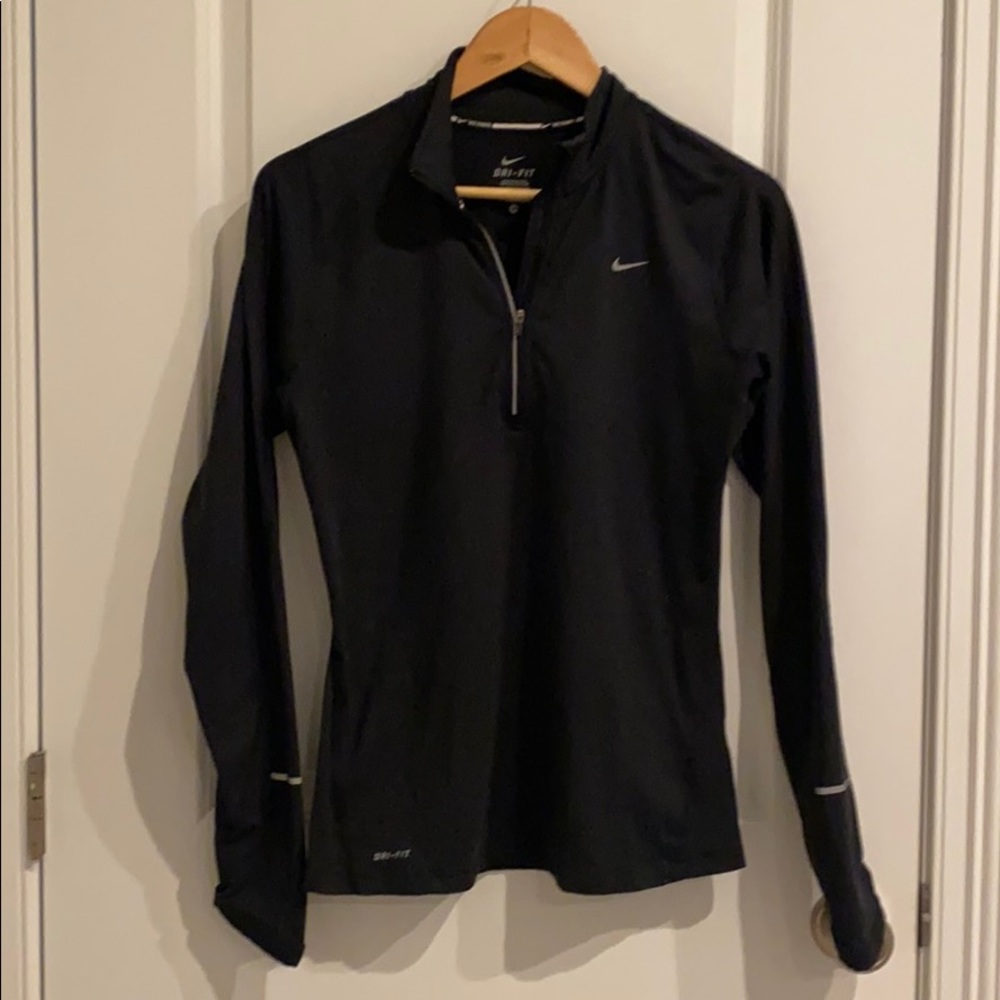 Women’s Nike Dri-Fit half-zip pullover - Picture 2 of 3